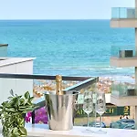Summer In Infinity - Parking Mamaia