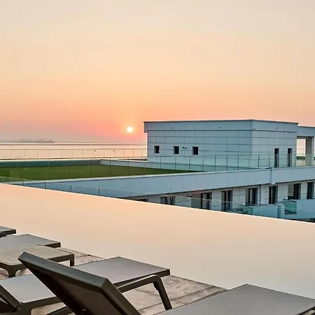 Summer In Infinity - Parking * Mamaia