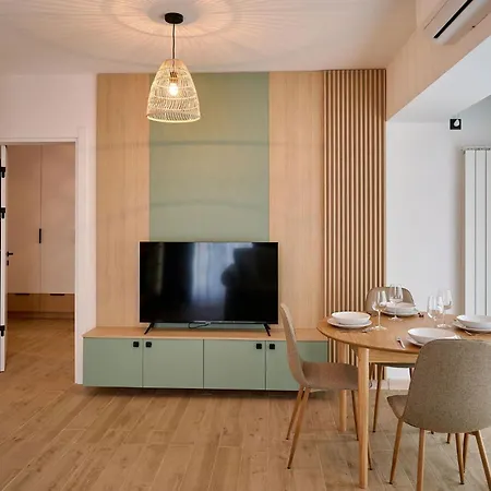 Апартаменты Summer In Infinity - Parking Мамая