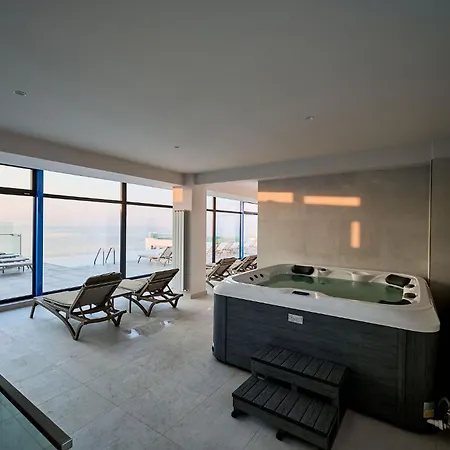 Summer In Infinity - Parking Apartment *